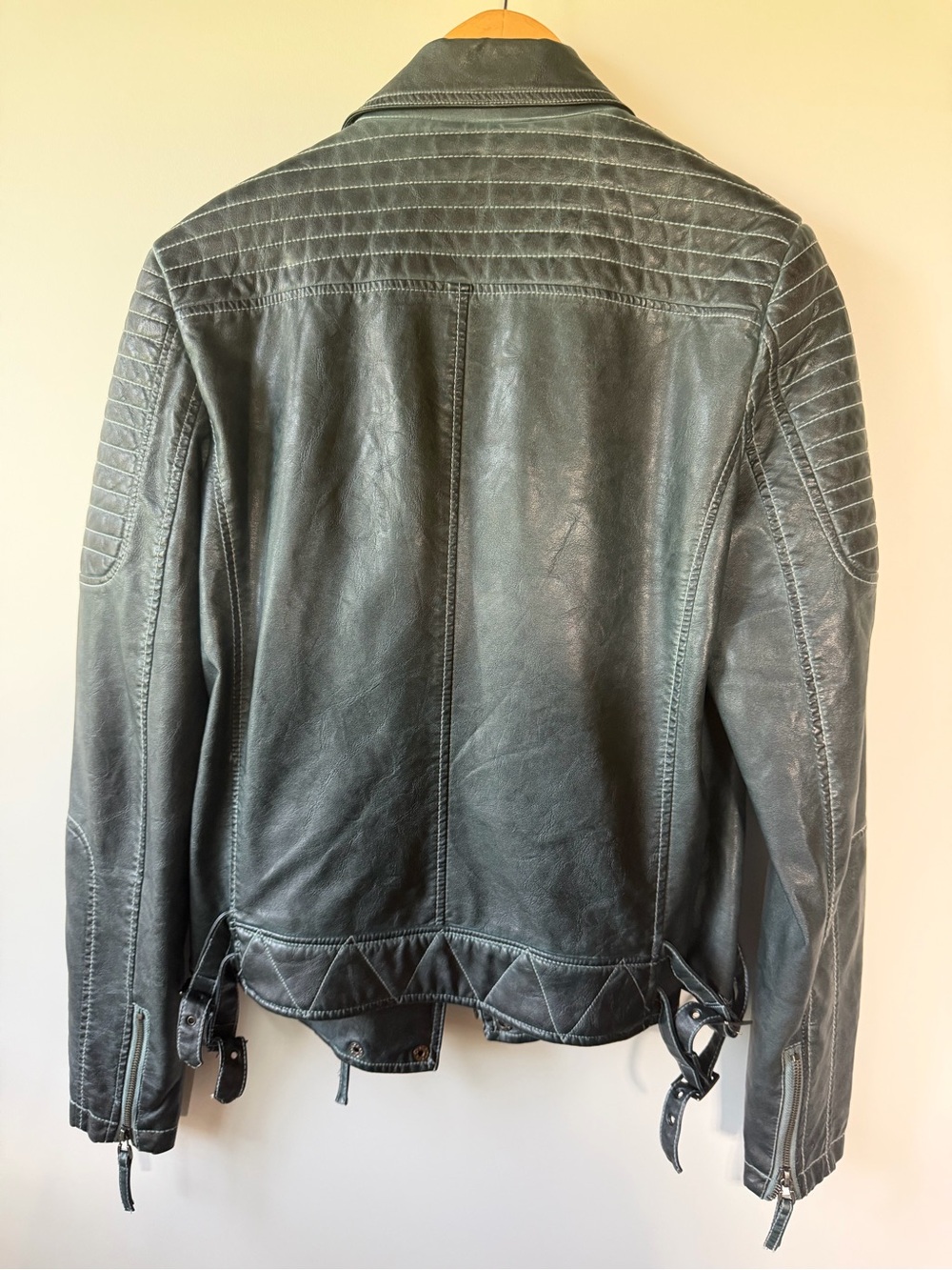 Mavi Women’s Black Quilted Faux Leather Biker Jacket - Picture 2 of 3